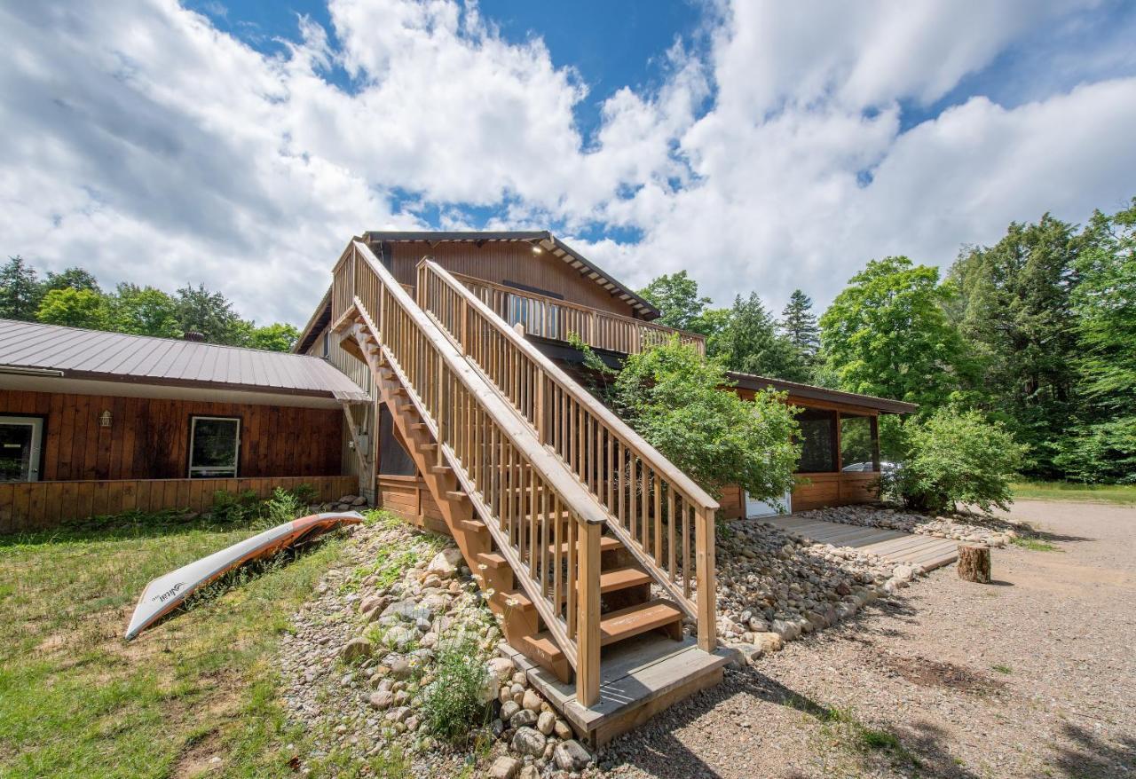 Madawaska Lodge-Cottage Bagian luar foto